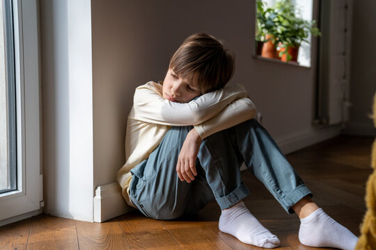 kid in depression